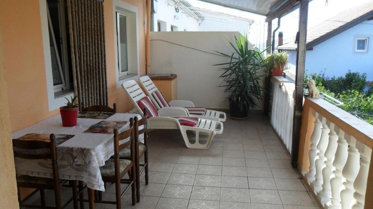 Apartment Ralje Sali Bagian luar foto