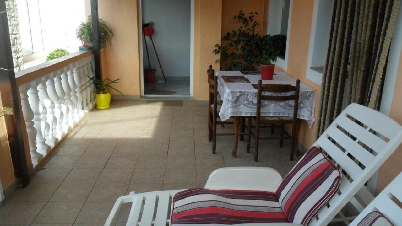 Apartment Ralje Sali Bagian luar foto